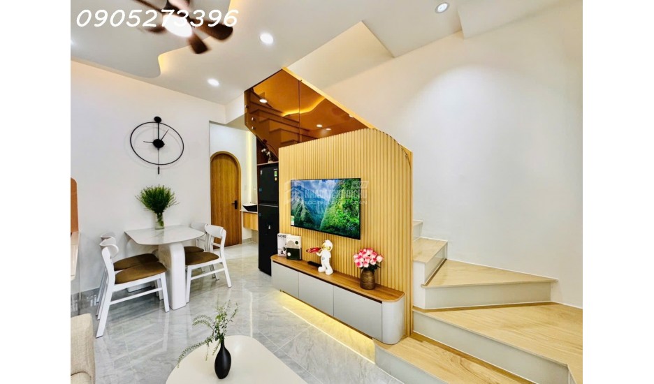 NHÀ ĐẸP NGAY CHỢ CÂY QUÉO PHÚ NHUẬN HXH 4PN CÓ PHÒNG TRỆT - 5 tỷ 980